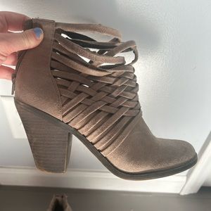 Fergalicious Women’s Booties Size 8